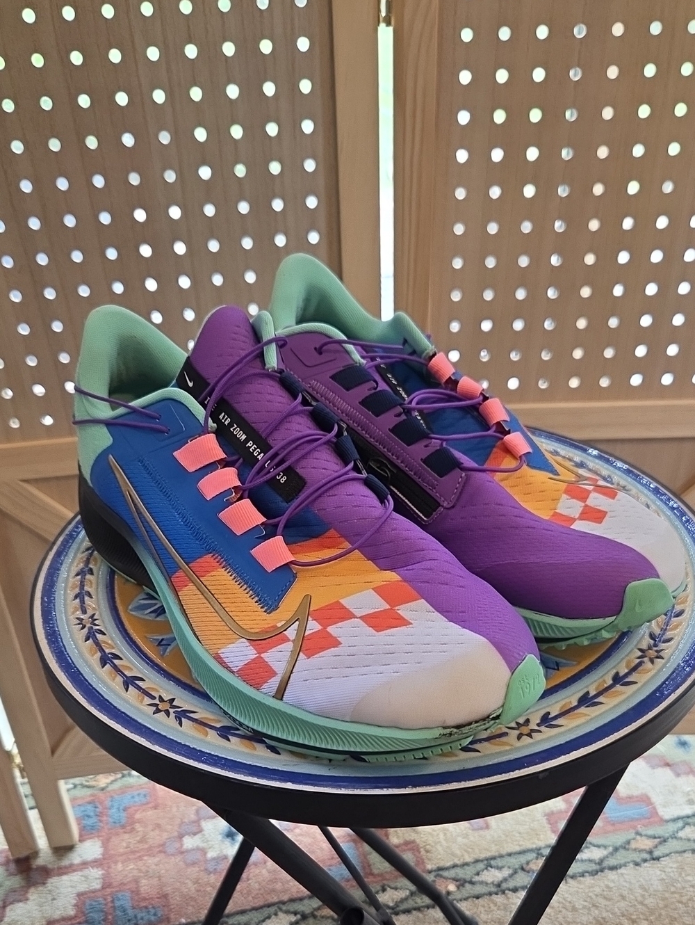 Nike Air Zoom Pegasus 38 FlyEase Multicolor Geometric- Brand New/Never Worn